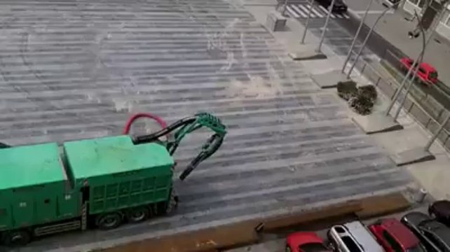 Sur le toit de l'église Saint-Joseph à La Louvière