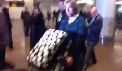 Arrivée de Lucas Biglia à l'aéroport de Bruxelles ce 22 janvier