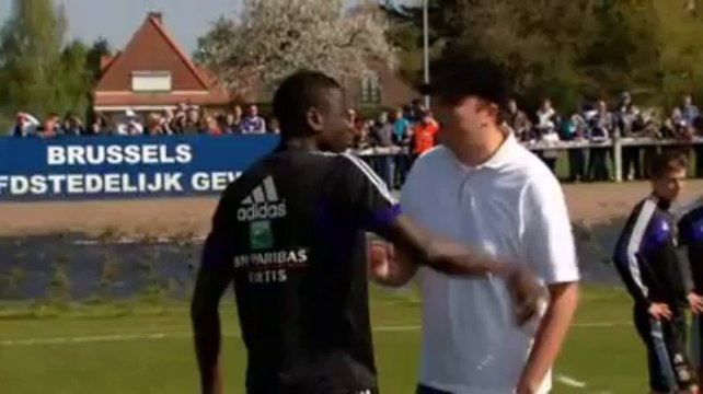 L'entraînement d'Anderlecht perturbé par des supporters en colère