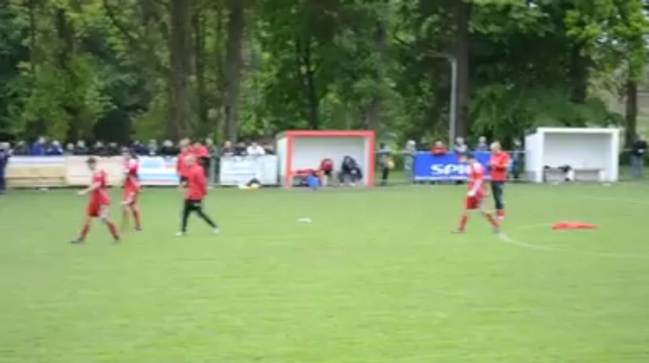 Foot (tour final interprovincial): revivez en vidéo la fin de match de Solières-Vlijtingen (0-0, 5-6 t.a.b.)ev