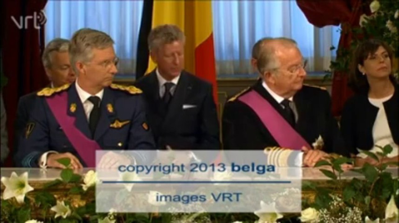 L'abdication du roi Albert II est signée!