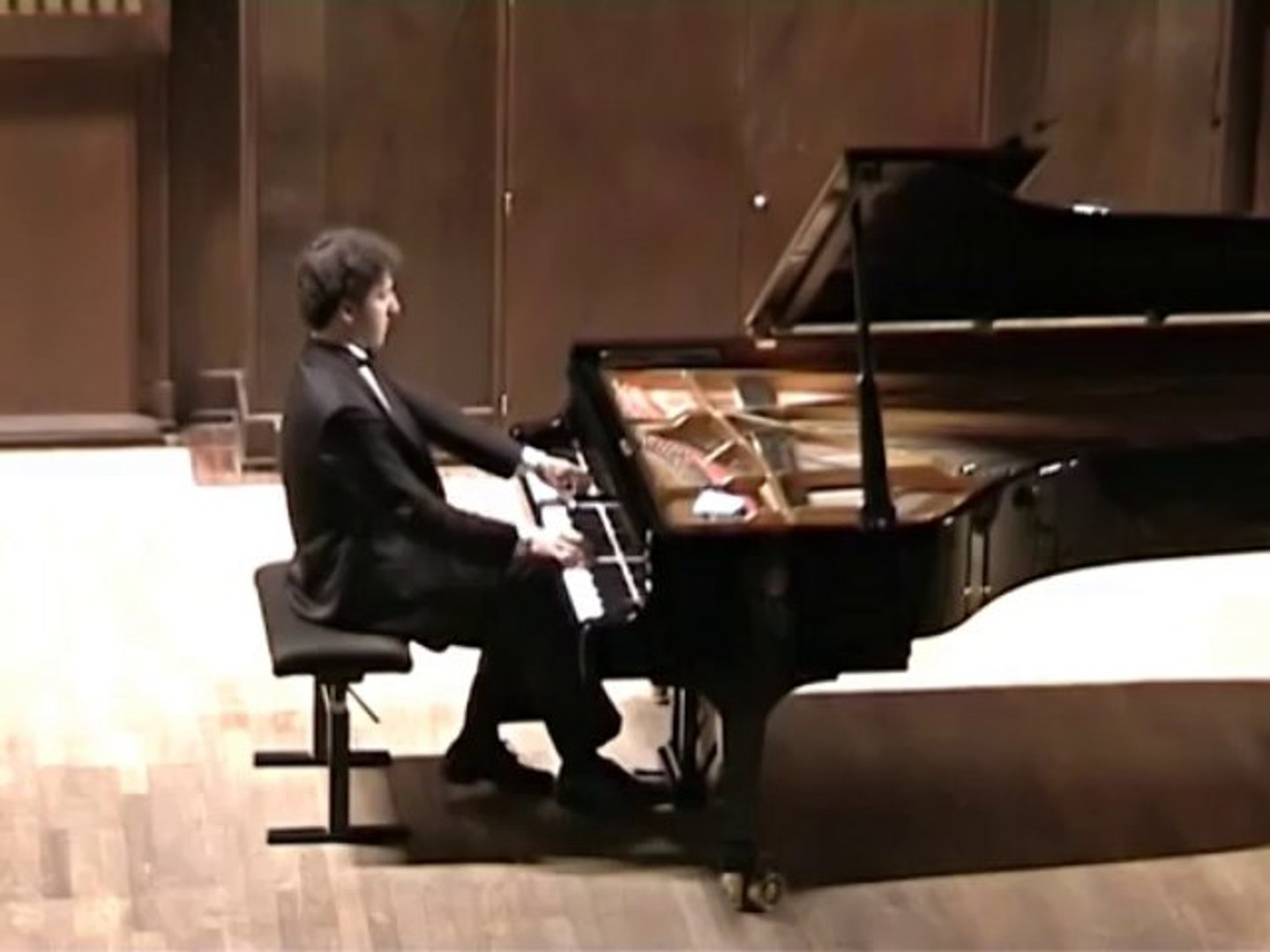 ⁣Schubert, Klavierstück in C major D. 946 No. 3 — Sergey Kuznetsov