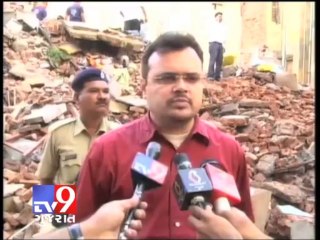 Download Video: Tv9 Gujarat - Vadodra Building Collapse 120 Army Jawans joins rescue operation