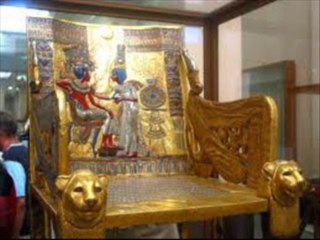 Egyptian Pharaonic statues    Movie_0001