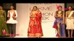 Sonali Bendre Depict Rich Maratha Style At LFW