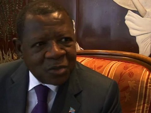 RDC: Depuis Bruxelles,Le ministre Lambert Mende fixe l'opinion.