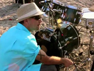 Silhouette Rising "Don't You Hear Me Calling"