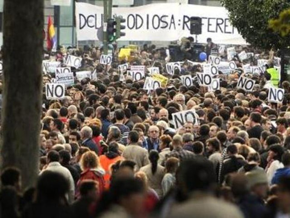Anti-austerity protesters rally in Spain