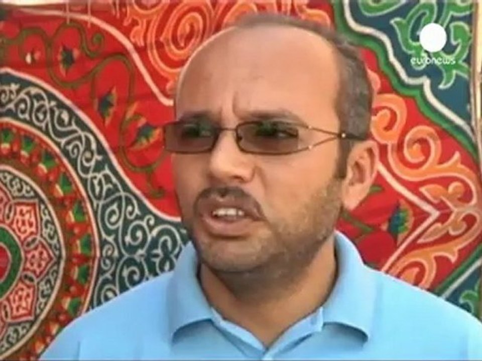 Libyans give up guns and explosives in state collection...