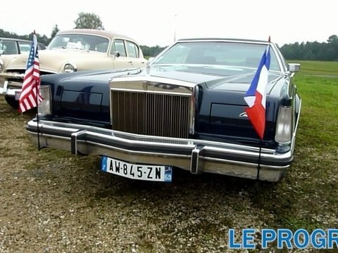 Jasseron (01) à l'heure des belles mécaniques américaines