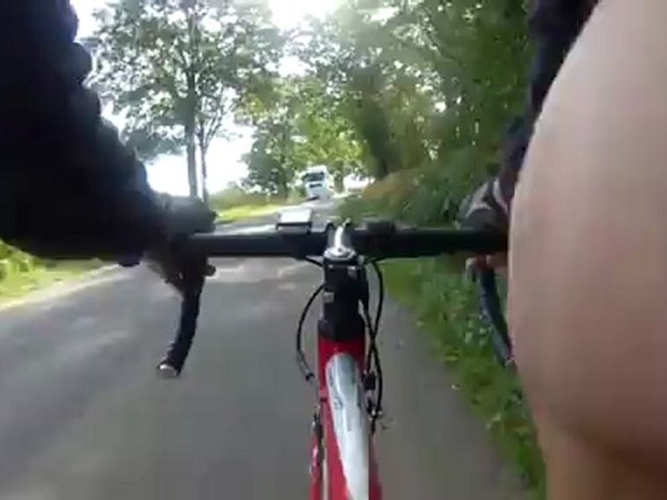 Une vraie thérapeutique quand on fait du vélo quand on en a une jambe droite qui se pétrifie et qui rétréci