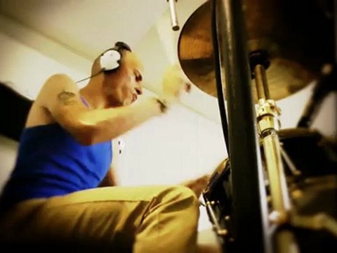 Musher - Les Yeux Mi-Clos [Clip Video HD Officiel]