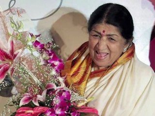 Nightingale Of Bollywood, Lata Mangeshkar Turns 83 ! - Rajshri Birthday Special [HD]