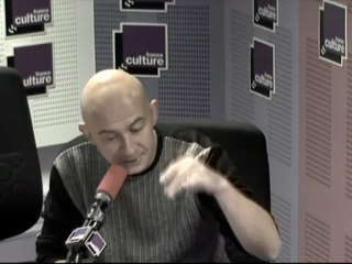 Download Video: Les Matins - Le traité européen apporte-t-il les bonnes réponses à la crise ?