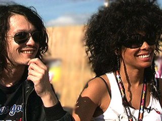 music express Shaka Ponk - juillet 2012