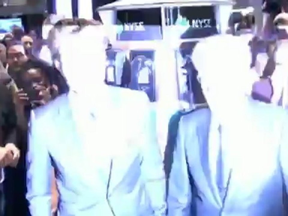 Celebrity Bytes: Robert Pattinson Voted World's Sexiest Man Again