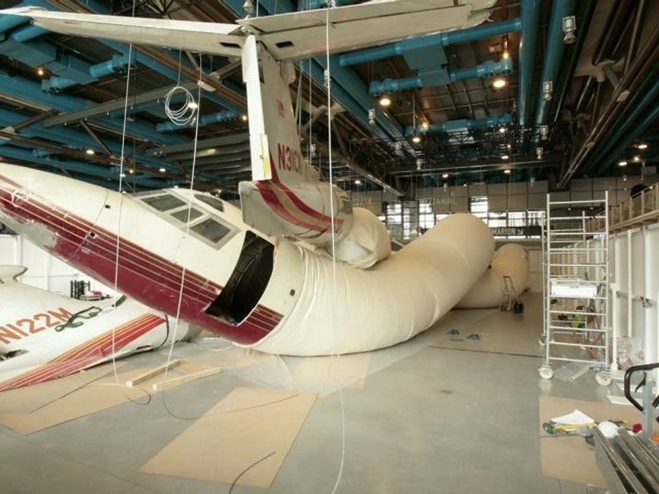 Adel Abdessemed Je suis innocent, Montage telle mère tel fils 2008 -  du 3 octobre au 7 janvier 2012