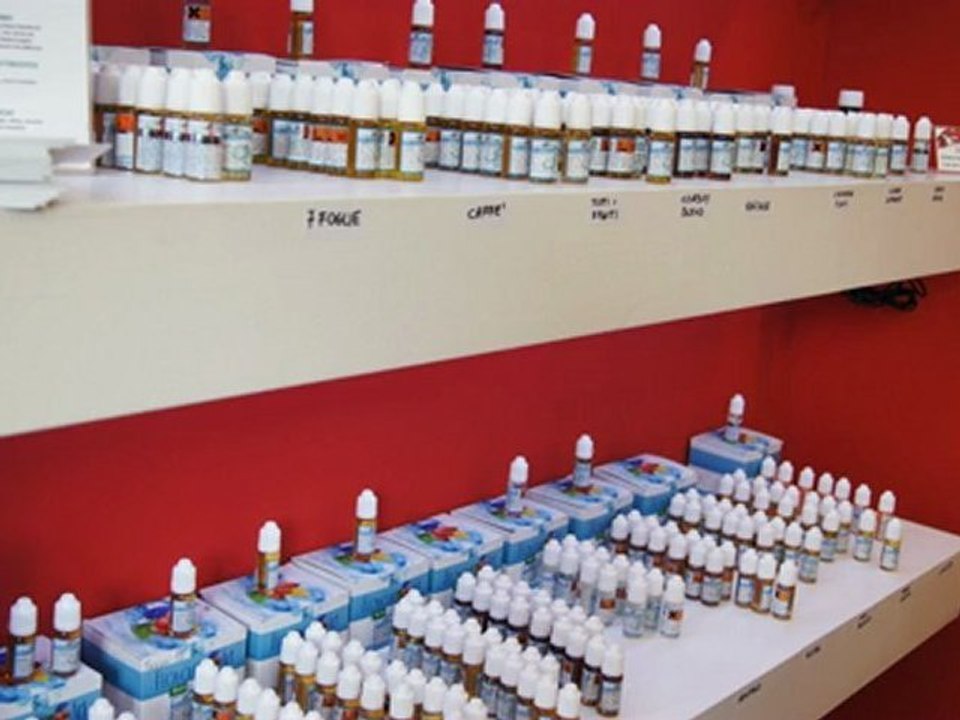 Sigaretta Elettronica Torino - Smookiss Planet per smettere di fumare.