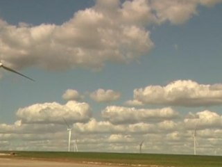 Un parc de 16 éoliennes (Pavillon-Sainte-Julie)