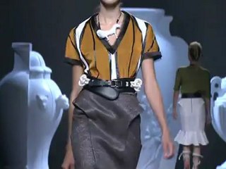 EFESTILO Ana Locking, una almagama de patrones clásicos y voluptuosos