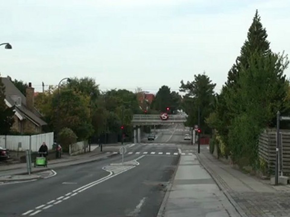 20121001100635