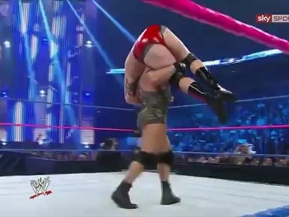 Ryback shell shock sur tensai