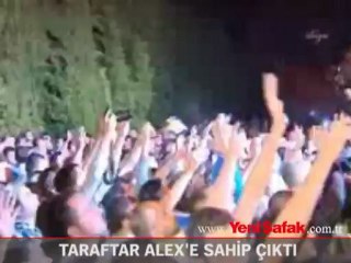 Alex de Souza’ya taraftar sahip çıktı