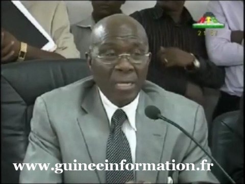Kerfalla Yansané, ministre des Finances, et Mohamed Diaré, ministre délégué au Budget font le point sur l'IPPTE
