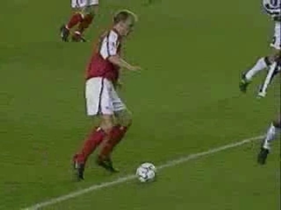 Dennis Bergkamp