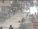 Fuertes enfrentamientos entre la policía y los okupas en Perú - Riots in Perú