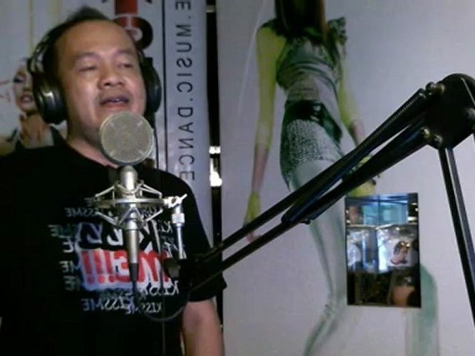 爱的路上千万里 串烧 演唱 Willie Ooi