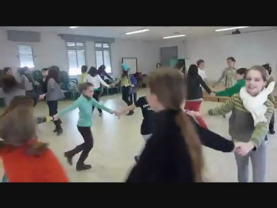 La France danse le "Txulalai" 2012