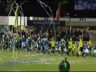 Çıplak Taraftar Sahayı Karıştırdı