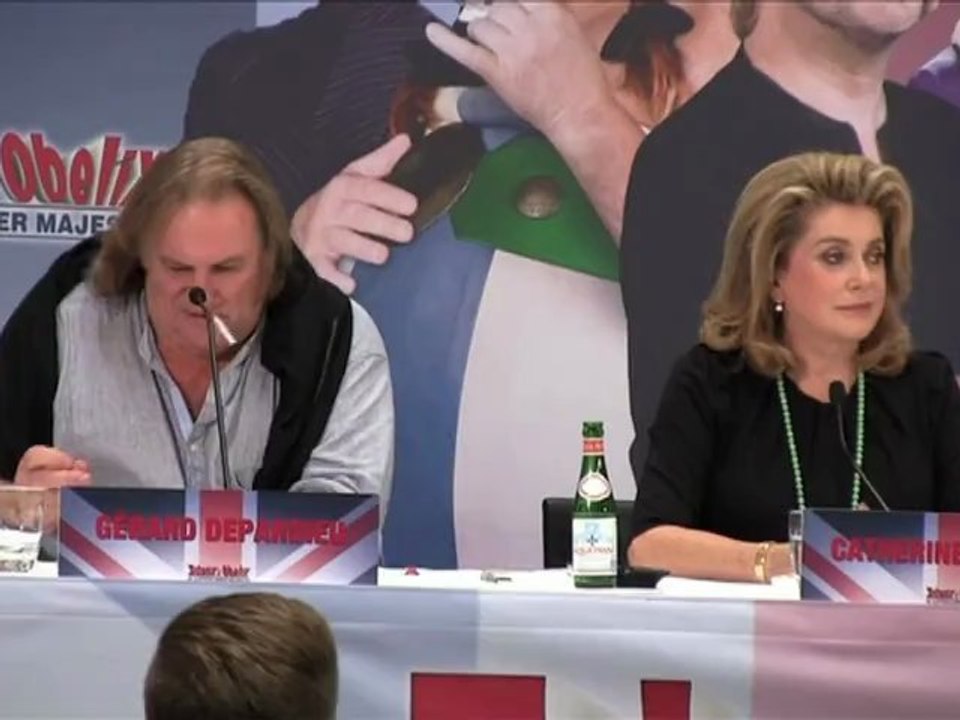 Deneuve und Depardieu bringen Asterix-Filmspaß nach Deutschland