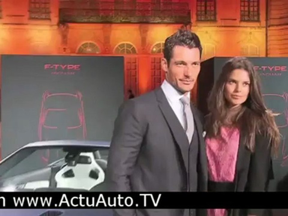 La première publique de la Jaguar F-Type