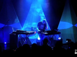 Nuit Blanche 2012 : Chapelier fou à la Gare d'Austerlitz