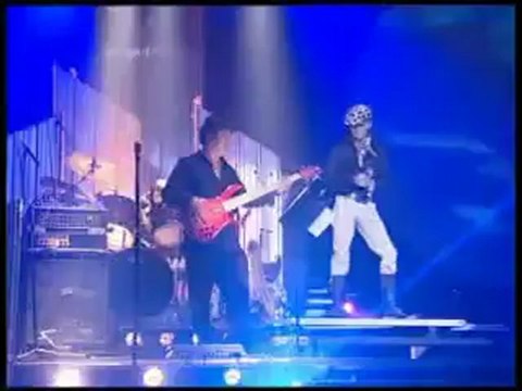 Nỗi buồn hoa phượng, Đàm Vĩnh Hưng, thue xe du lich tai tphcm, nhac tru tinh