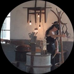 playing sculptures & objects / irinel anghel & raluca ghideanu