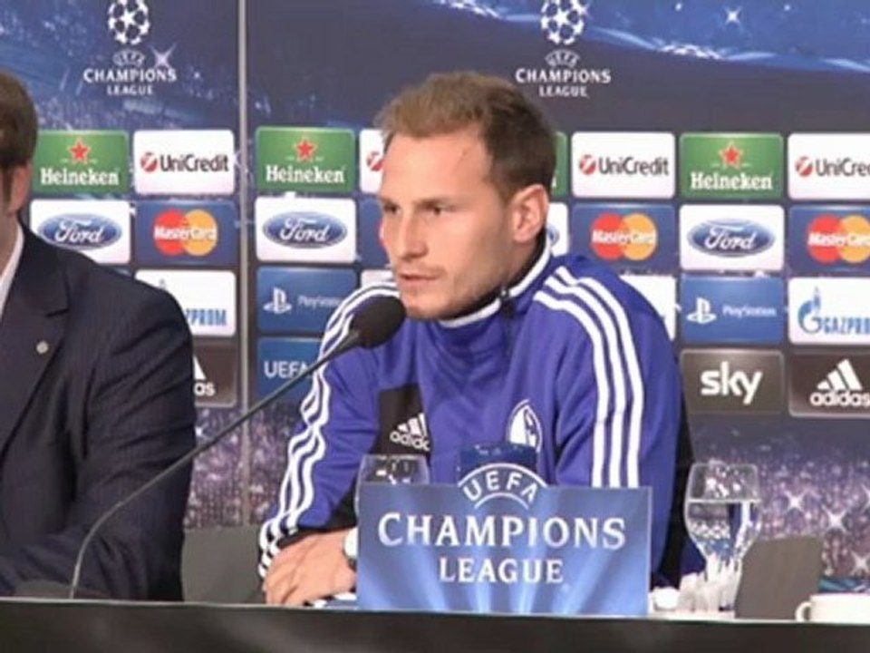 Schalke bangt um Farfán und Jones