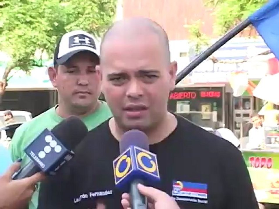 Jóvenes exponen en el Zulia diez razones por las que se debería votar por Capriles