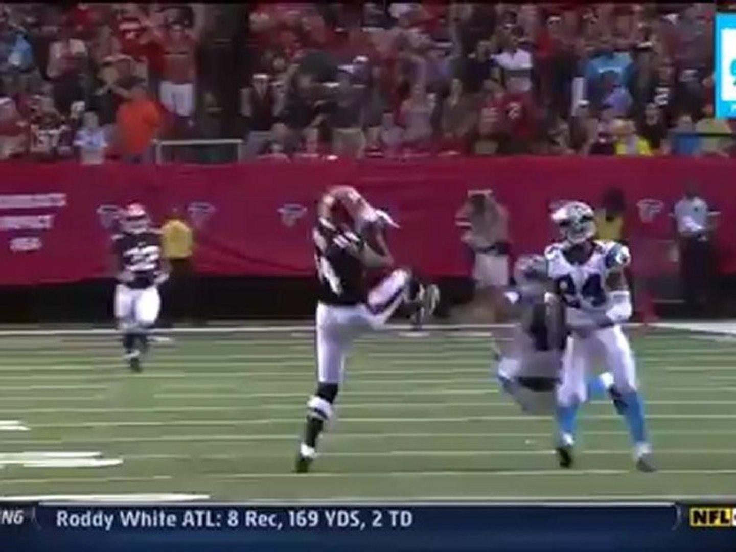⁣Roddy White's 60-yd 4th Quarter Catch against Panthers - LIVE 9-30-12