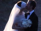 Anne Hathaway and Adam Shulman Marry In A Low Key Ceremony! - Hollywood Love [HD]