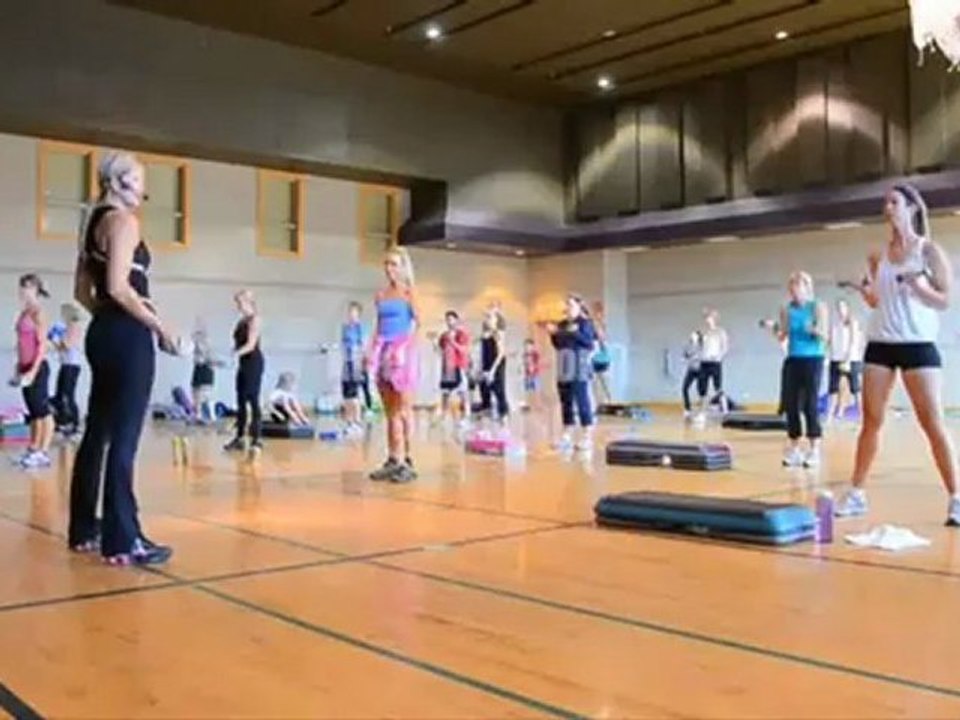 Jari Love:GetRIPPED! Bootcamp in Calgary, Alberta, CANADA