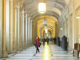 Renaud van Ruymbeke "serein et déterminé" avant son audience
