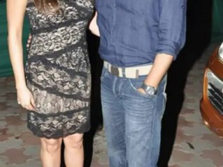 Hrithik, Karishma & Gauri Khan at Chunky Pandey BIRTHDAY BASH