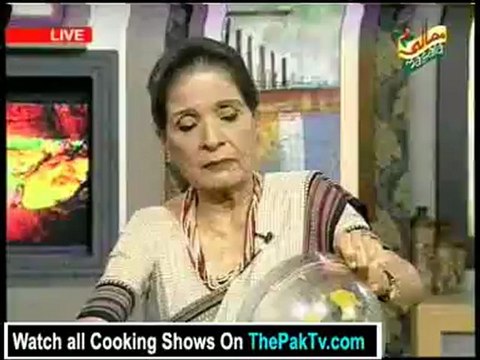 Handi With Zubaida Tariq By Masala Tv - 5th October 2012 - Part 1