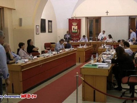 Consiglio comunale 28 settembre 2012 punto 1 spiaggia per cani replica Forcellese