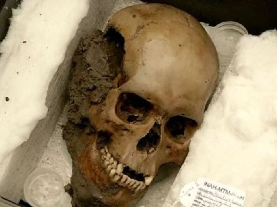 Archaeologists Unearth Aztec Remains in Mexico City