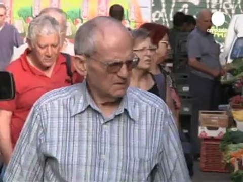 Cautious eurozone drivers pull down retail sales