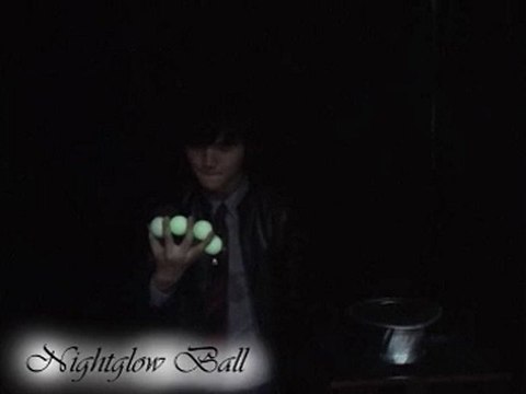 Mirage Billiard Balls by JL (GLOW IN THE DARK 3 Balls and Shell) - Magic Trick